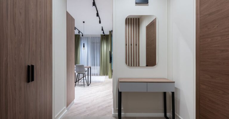 Möbel, die kühlen und wärmen: Phase-Change-Interior (PCM) für smarte Wohnungen 2026